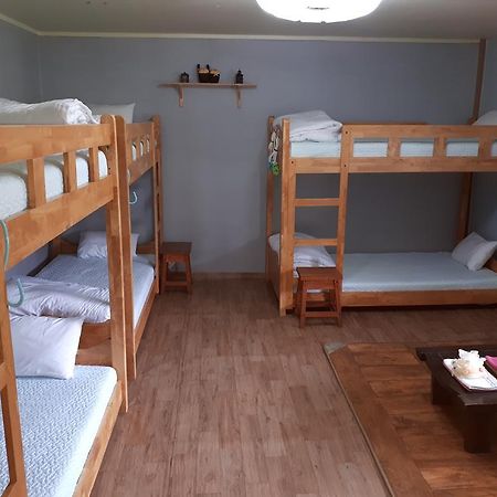 Joseph Tree Guest House Чеджудо Экстерьер фото