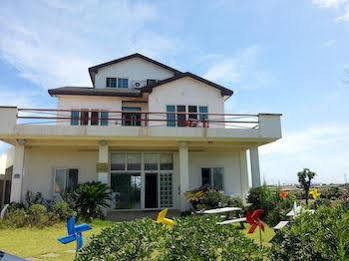 Joseph Tree Guest House Чеджудо Экстерьер фото